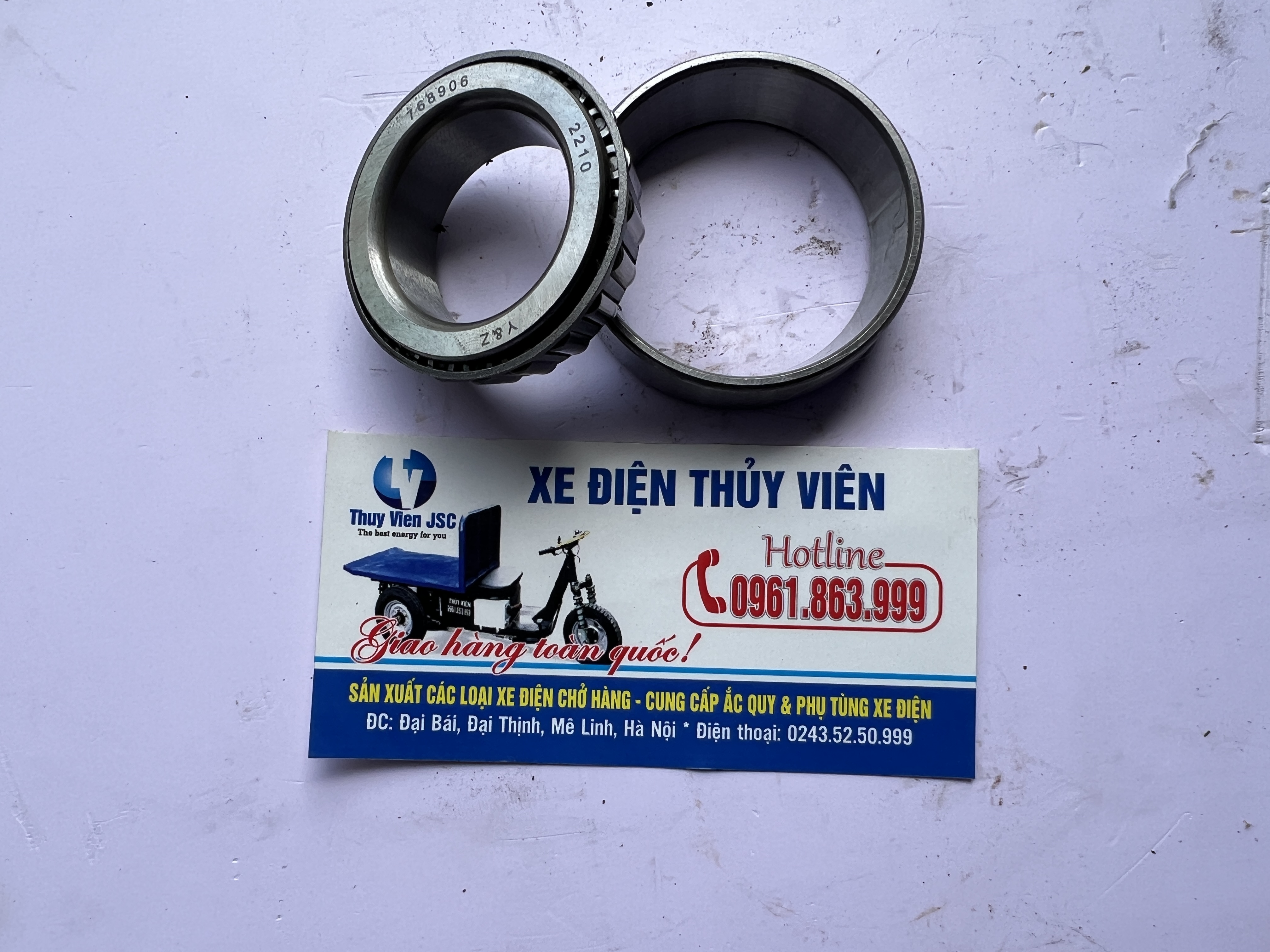 Bi trên cổ phốt 768906