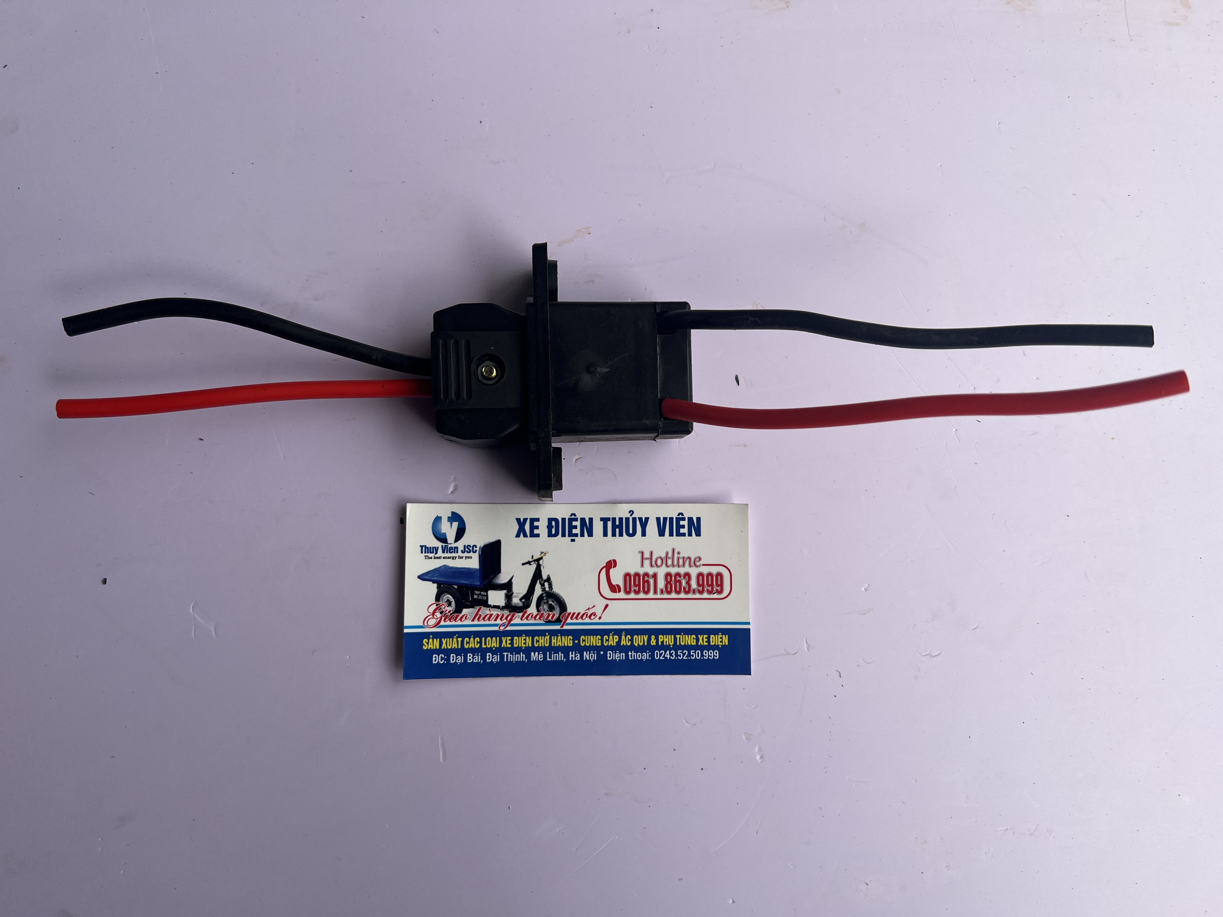 Rắc cắm nạp