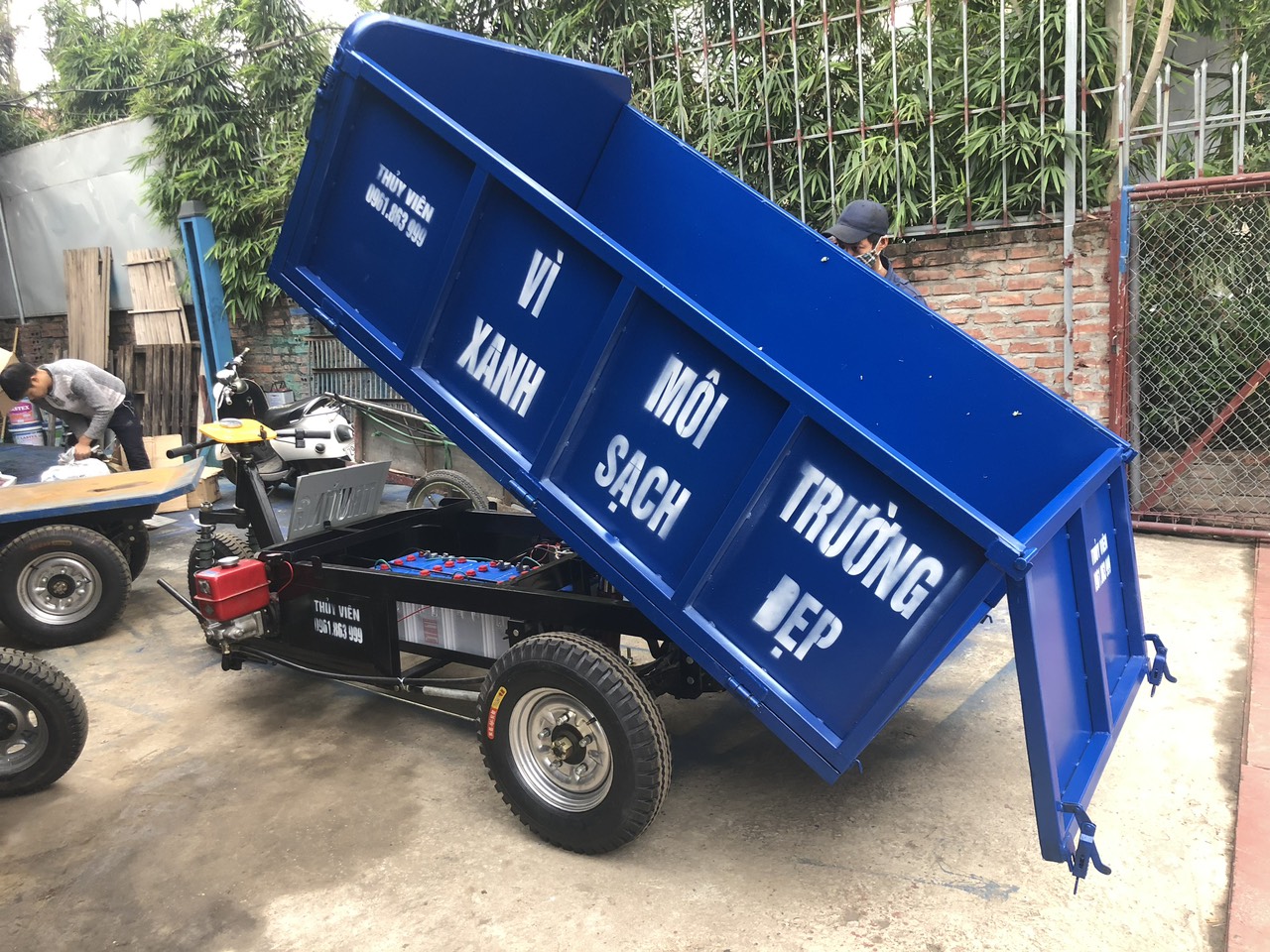 Xe điện thu gom rác 1 tấn ben thủy lực 